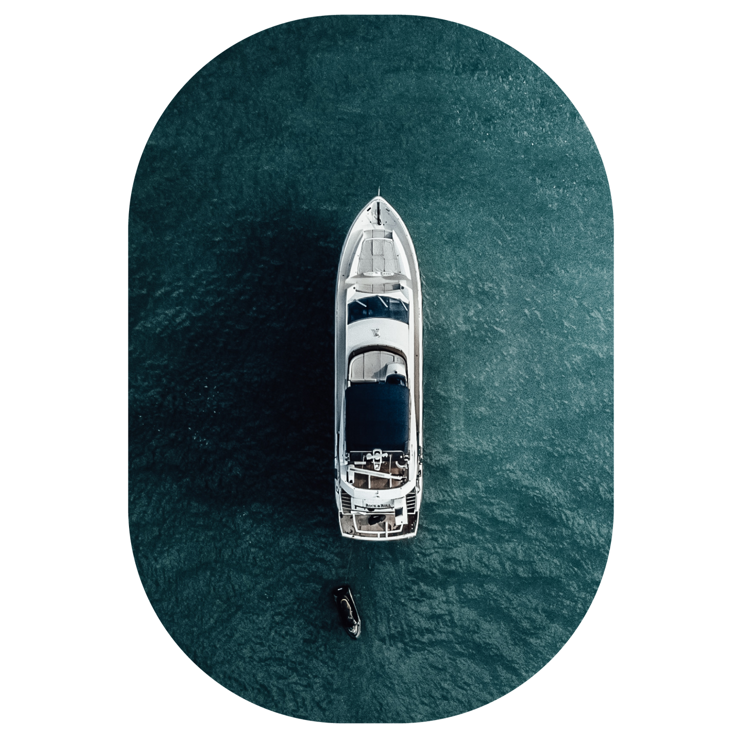 Extra boat for the photographer 